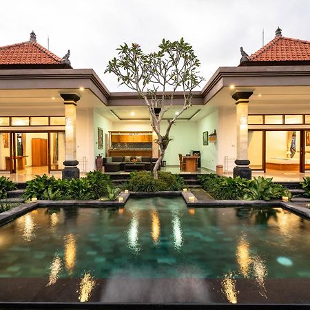 Griya Private Villa Ubud Extérieur photo