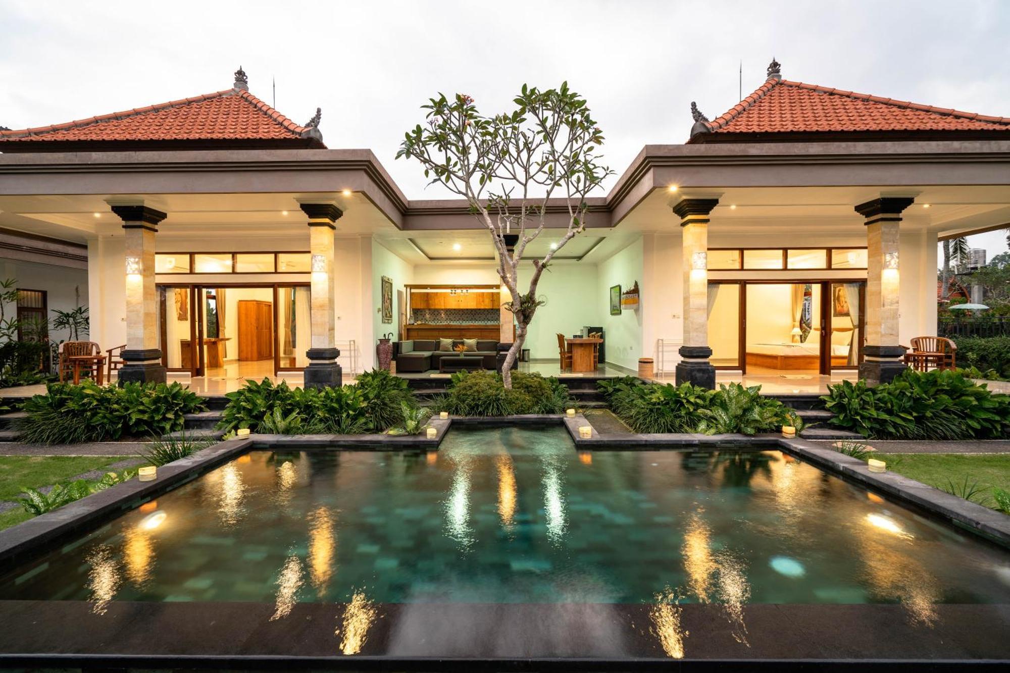 Griya Private Villa Ubud Extérieur photo
